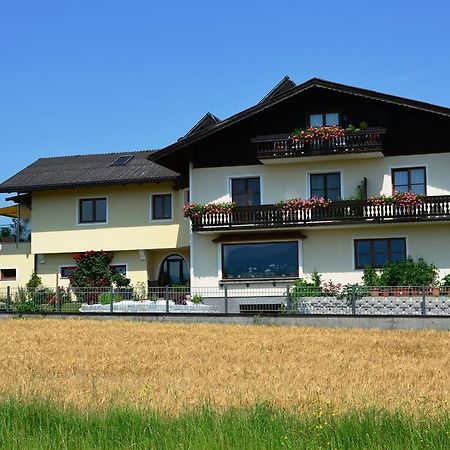 Haus Gruber Hotel Attersee Buitenkant foto